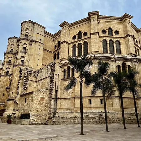 Catedral B Centro Historico מאלגה